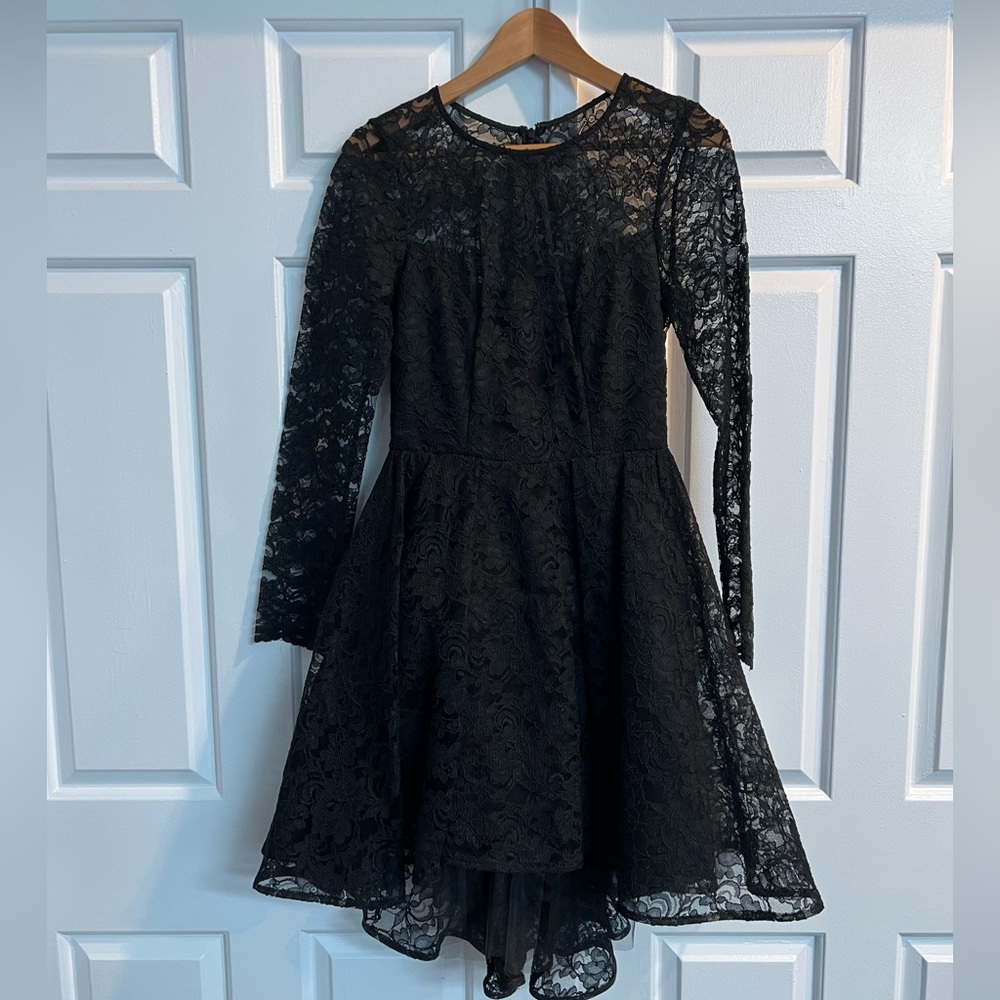 A.B.S. BY ALLEN SCHWARTZ
480841
BLACK
LADIES WOVEN DRESS